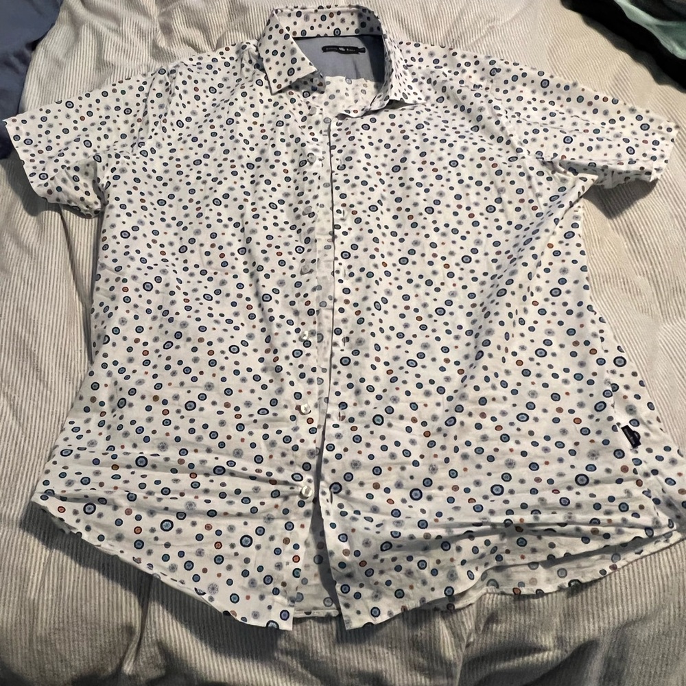 Short sleeve button down dress shirt